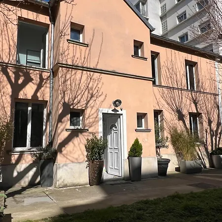 Maison Villa Parigi